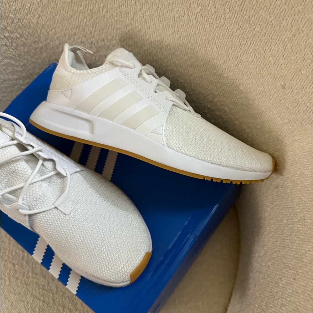 Adidas Men's White and Tan Sneakers